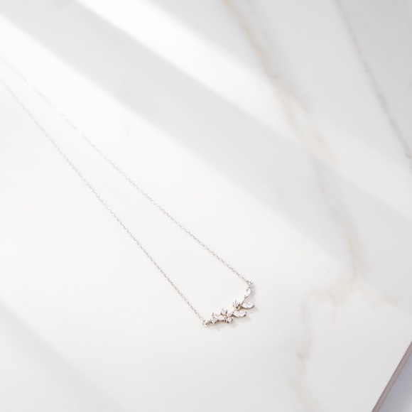 11thstreet Jewelry - Vine Necklace | 925 Silver